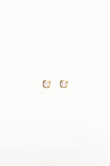 Helene Stud Earrings - Gold/Pearl